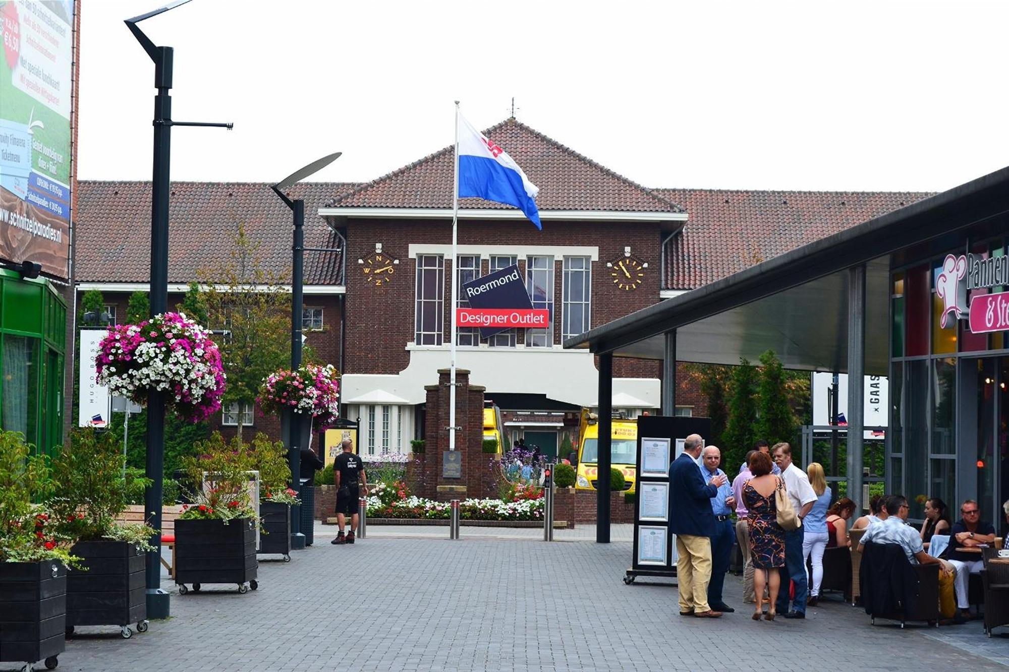 Hotel en Grand Café De Pauw Roermond Esterno foto